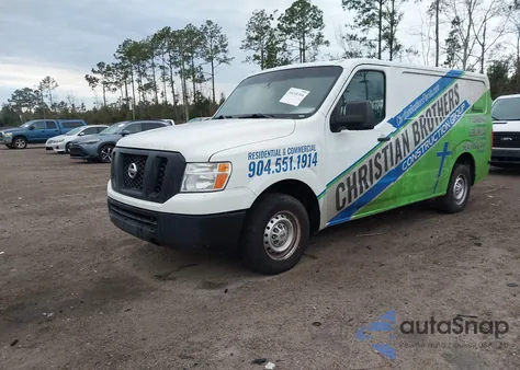 2015 Nissan Nv Cargo Nv1500 S V6/Sl V6/Sv V6 z USA, uszkodzony, nr VIN 1N6BF0KL2FN804923